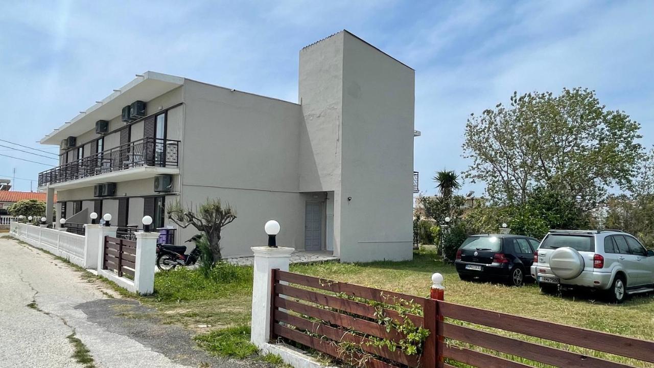 آغيوس غيوريوس Ionian Boutique Apartments المظهر الخارجي الصورة